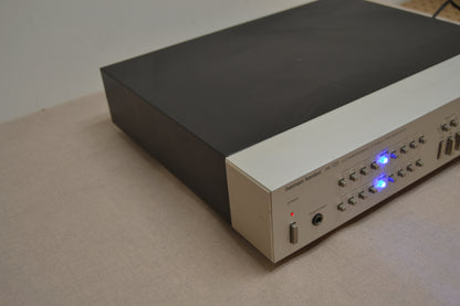 Harman Kardon HK725 Stereo Preamplifier