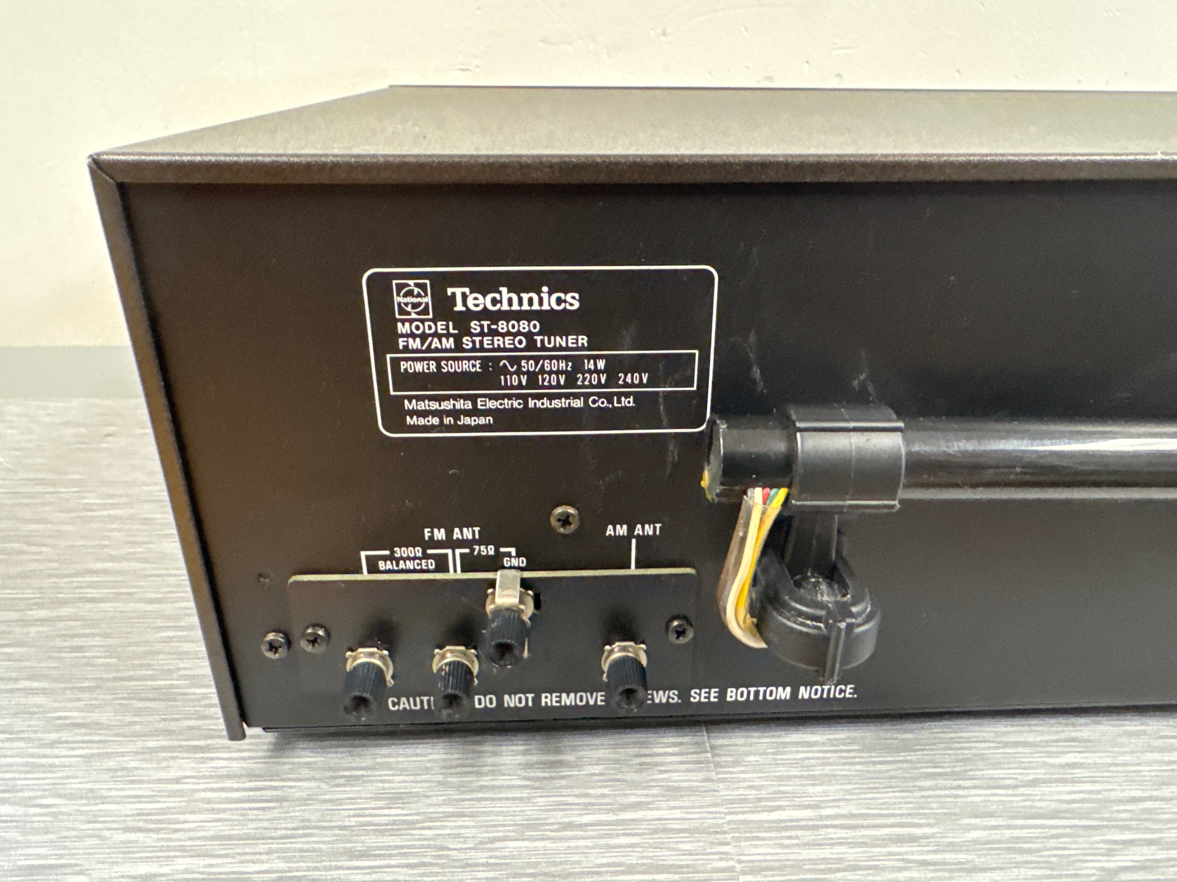 Technics ST-8080 Stereo tuner – The Turntable Store