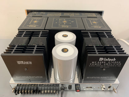 McIntosh MC2255 Power Amplifier