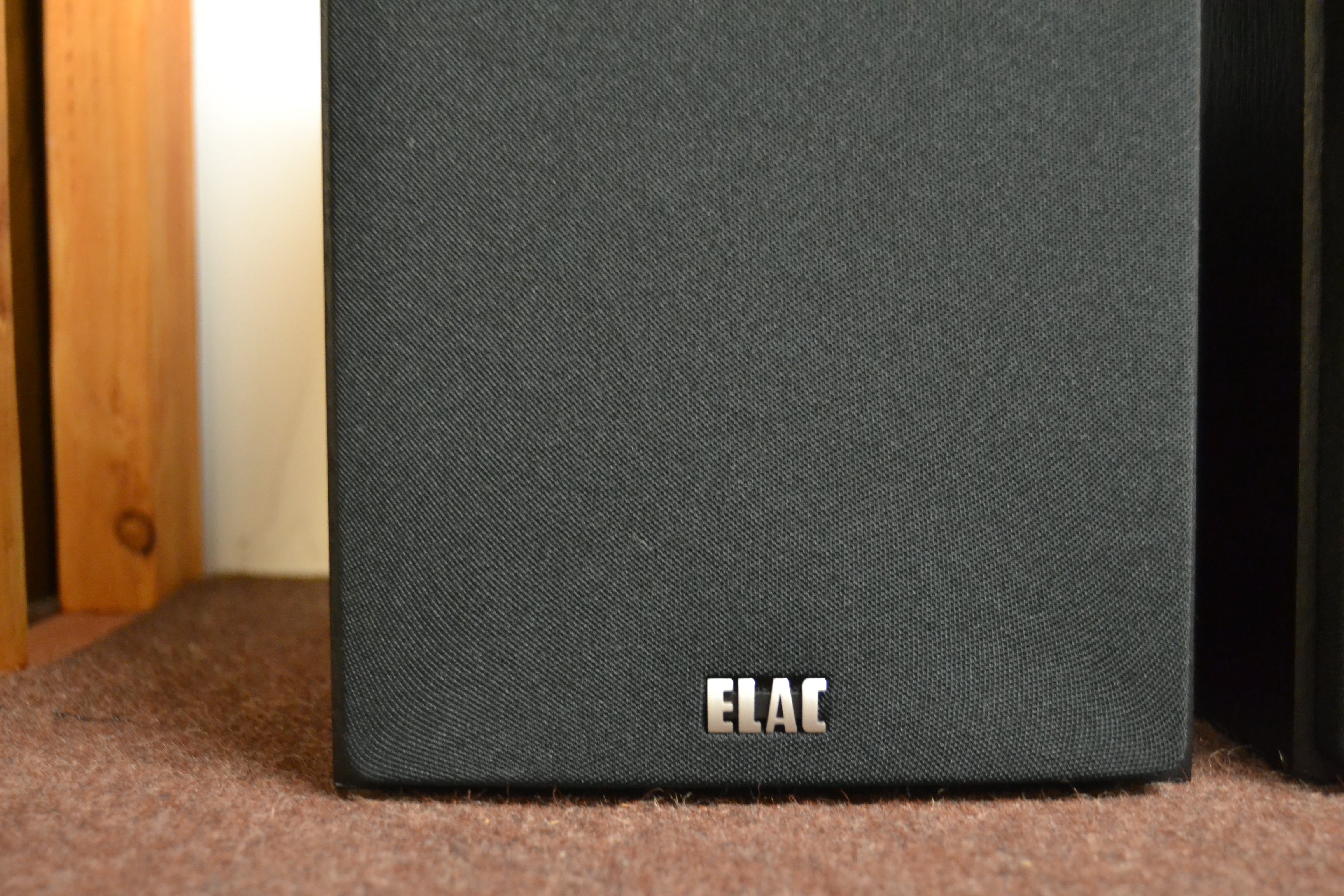 Elac Uni-Fi 2.0 Bookshelf Speakers