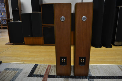 Bower & Wilkins B&W CDM-9NT Floor Standing Speakers * Local Pickup Only