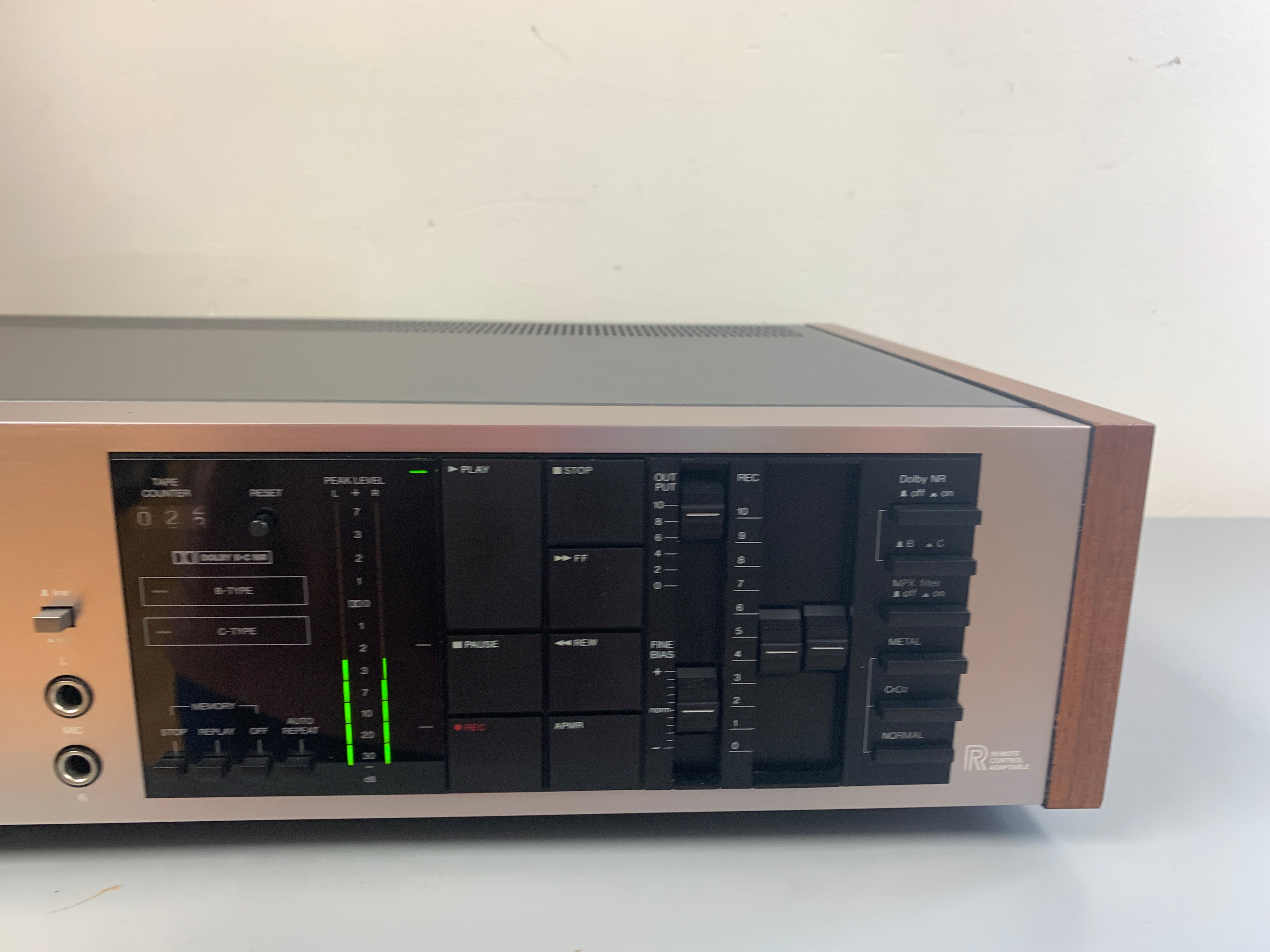 Kyocera D-611 Cassette Deck – The Turntable Store