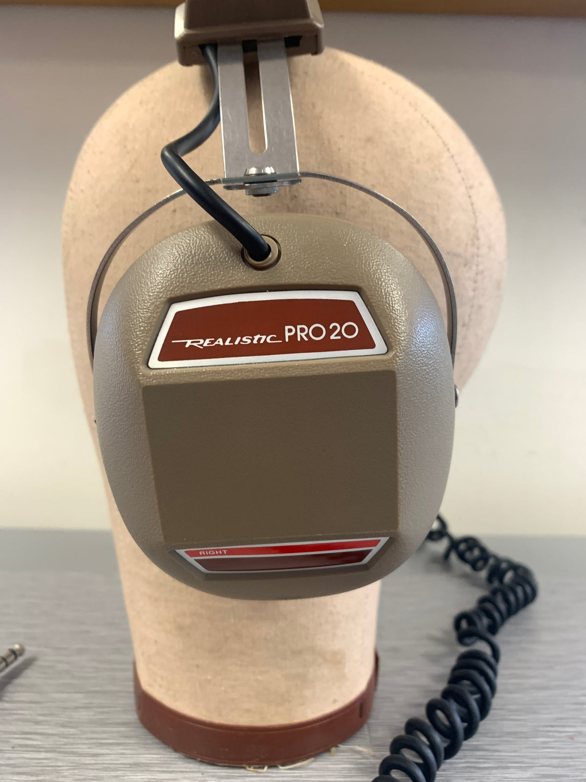 Realistic Pro-20 Stereo Headphones – The Turntable Store