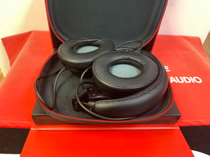 Beats by Dr.Dre Executive Over Ear Headphones *Original Box