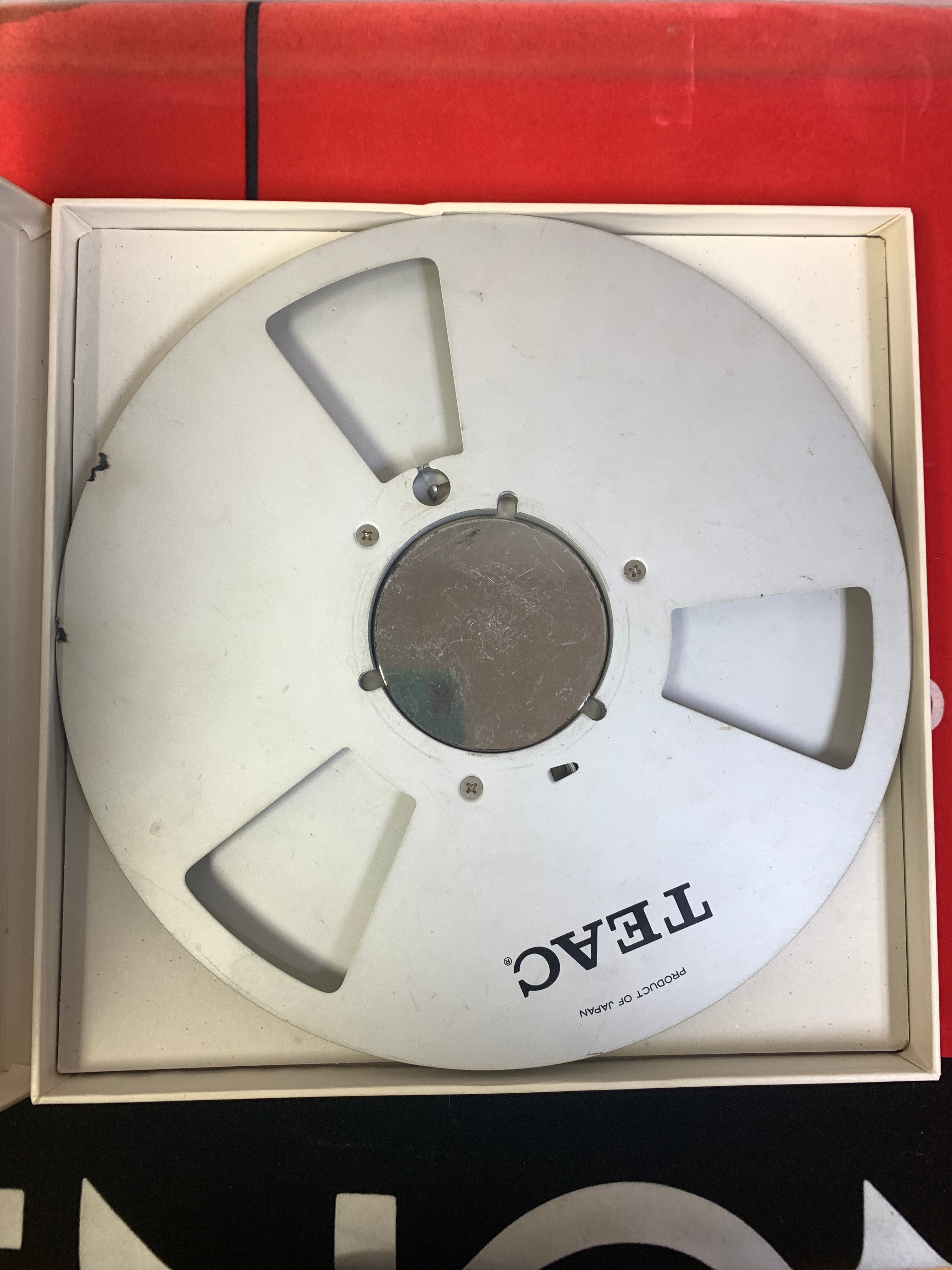 TEAC 10 inch RE-1002 Take-Up Metal Reel * Box * Used