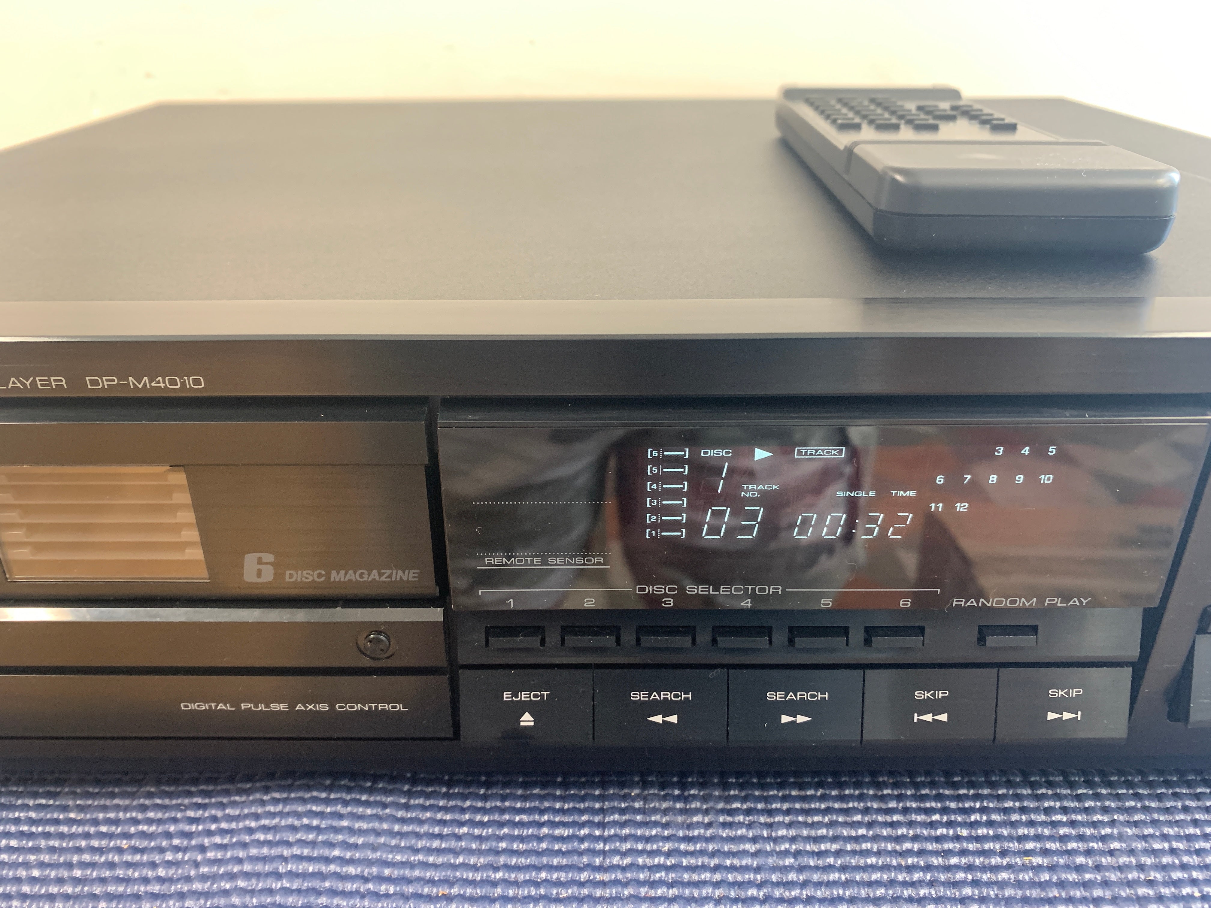 Kenwood DP-M4010 CD Changer * 6 Disc Magazine * Remote Control