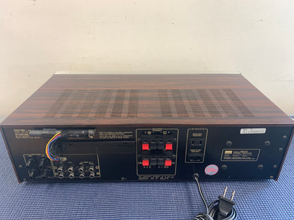 Sansui 3900Z  Digital Synthesizer DC Stereo Receiver (1980-81)