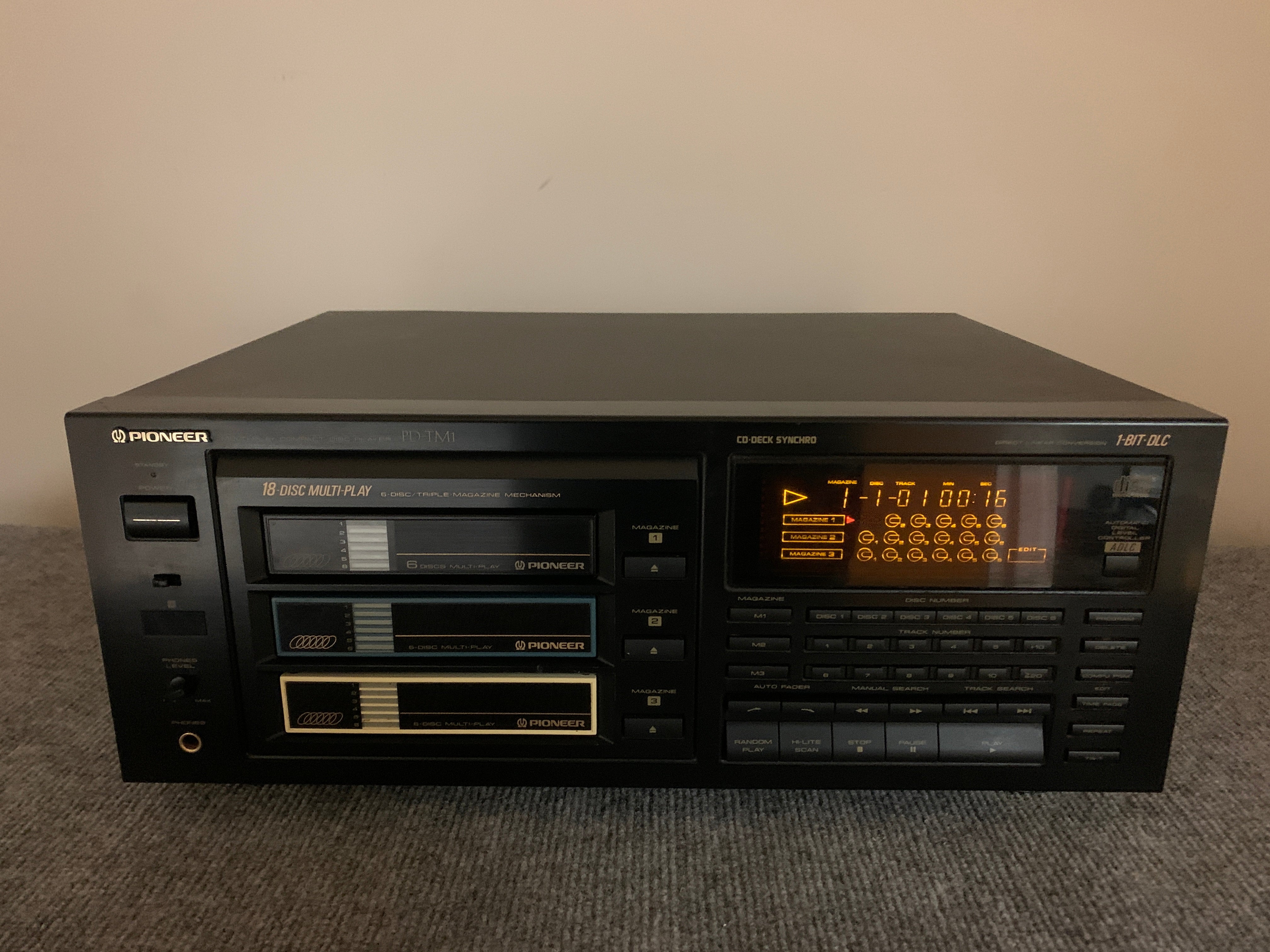 Pioneer PD-TM1 CD Changer - 18 Discs – The Turntable Store