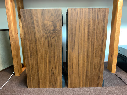 JBL P30 Stereo Speakers