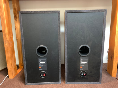 JBL P30 Stereo Speakers