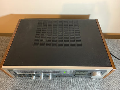 Realistic STA-2600 Stereo Receiver