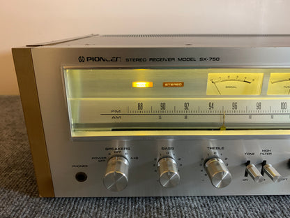 Pioneer SX-750 Stereo Receiver