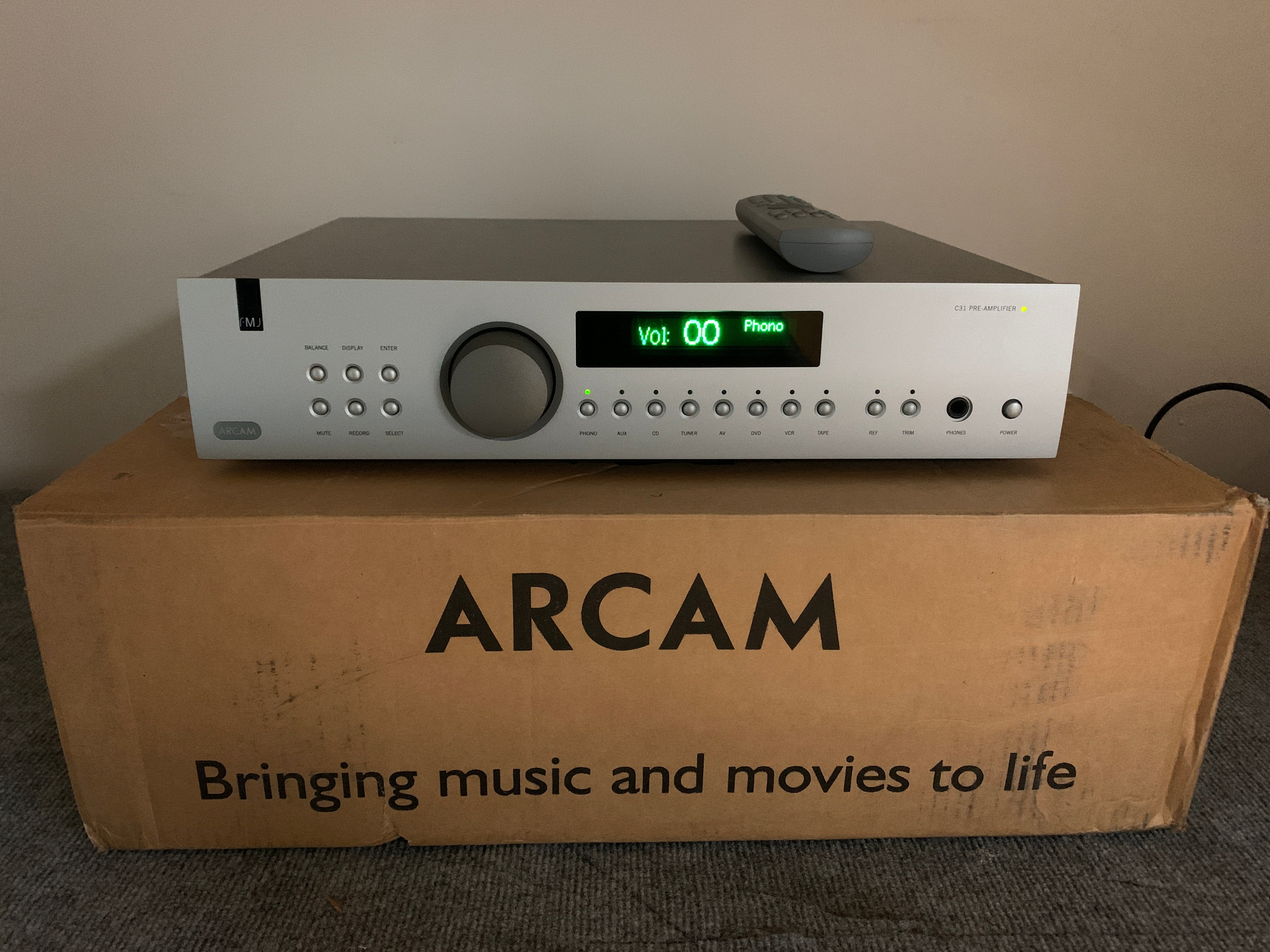 Arcam FMJ - C31 Stereo Preamplifier * Remote * Box