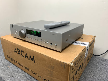 Arcam FMJ - C31 Stereo Preamplifier * Remote * Box