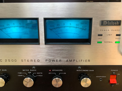 McIntosh MC2500 Solid State Power Amplifier