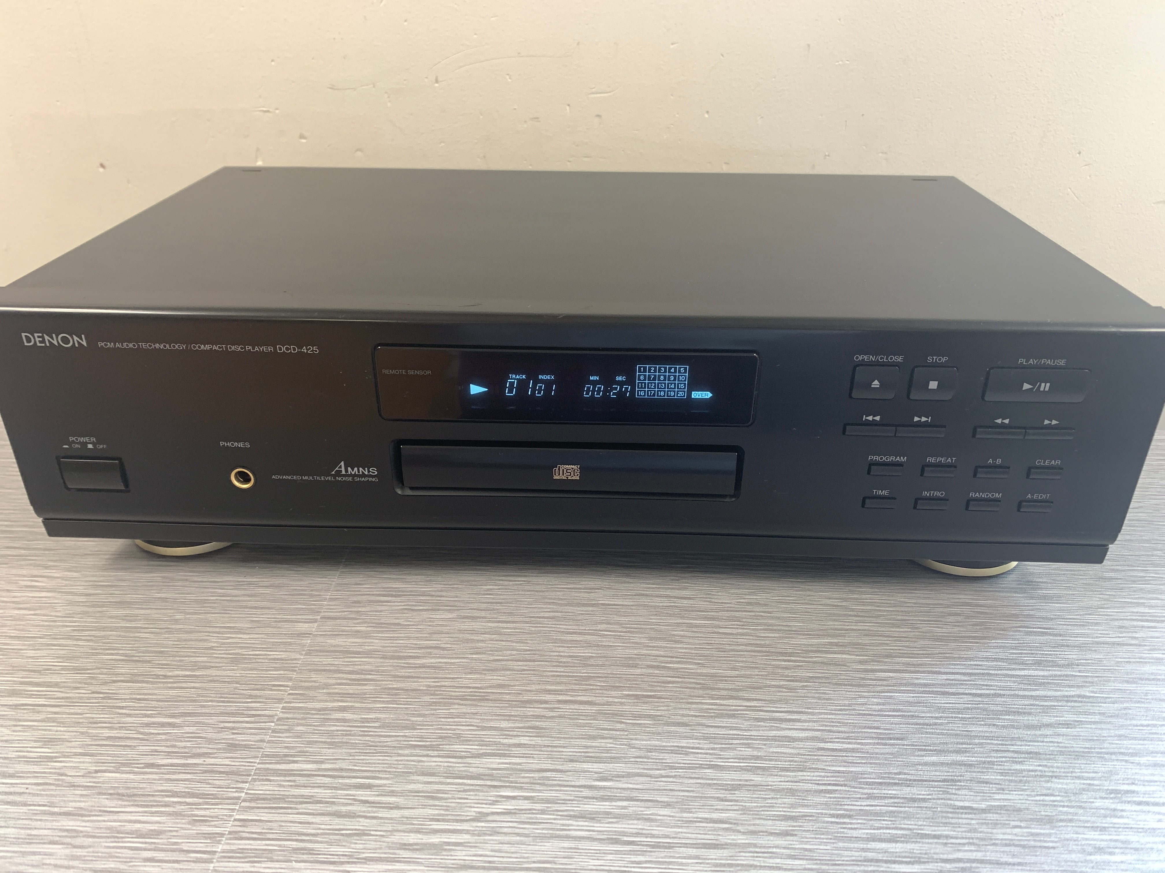 Denon DCD-425 Single Compact Disc Player – The Turntable Store Denon DCD-425 Single Compact Disc Player – The Turntable Store