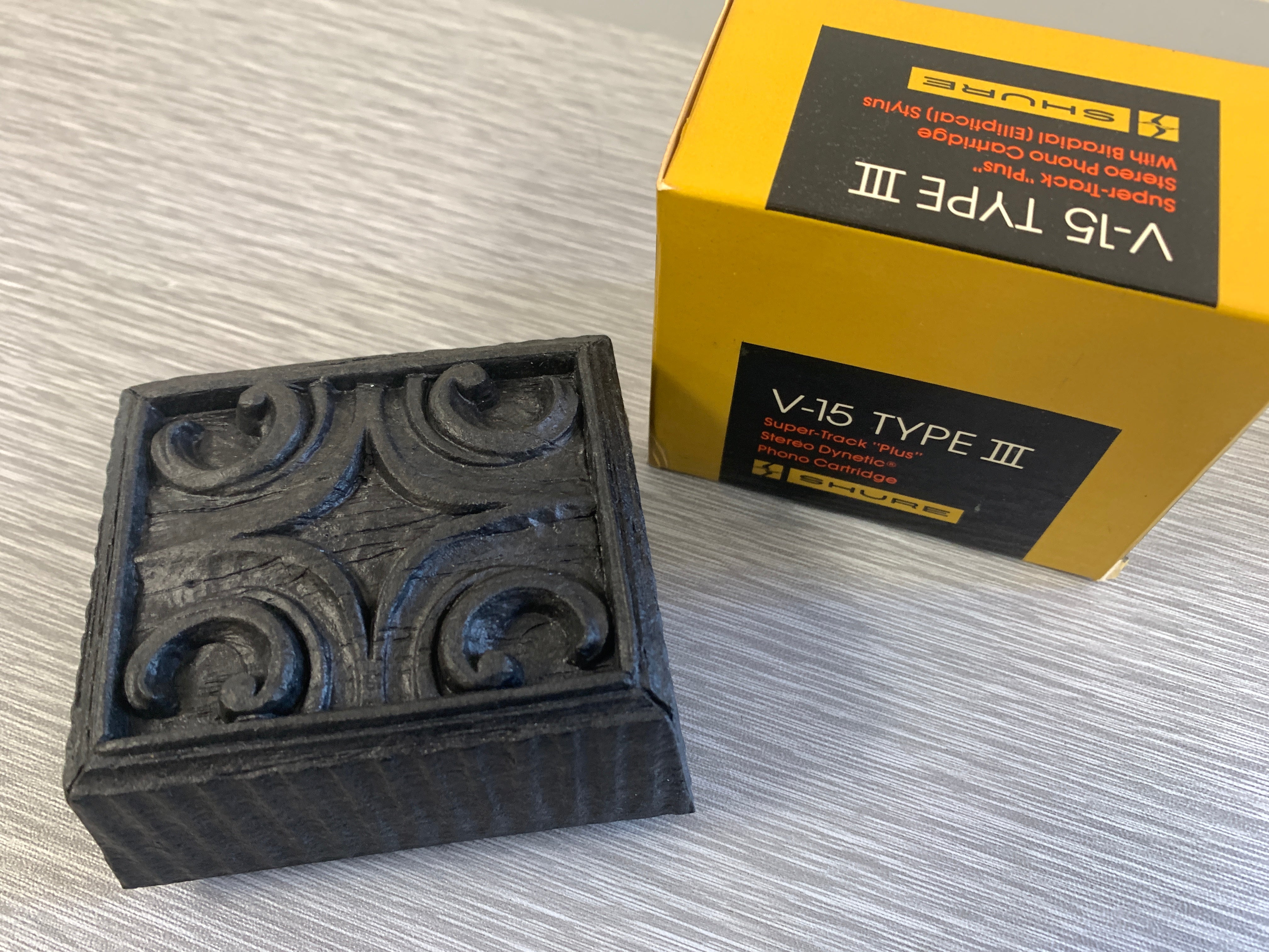 Shure V15 Type III Phono Cartridge * Original Box * Very Low Use