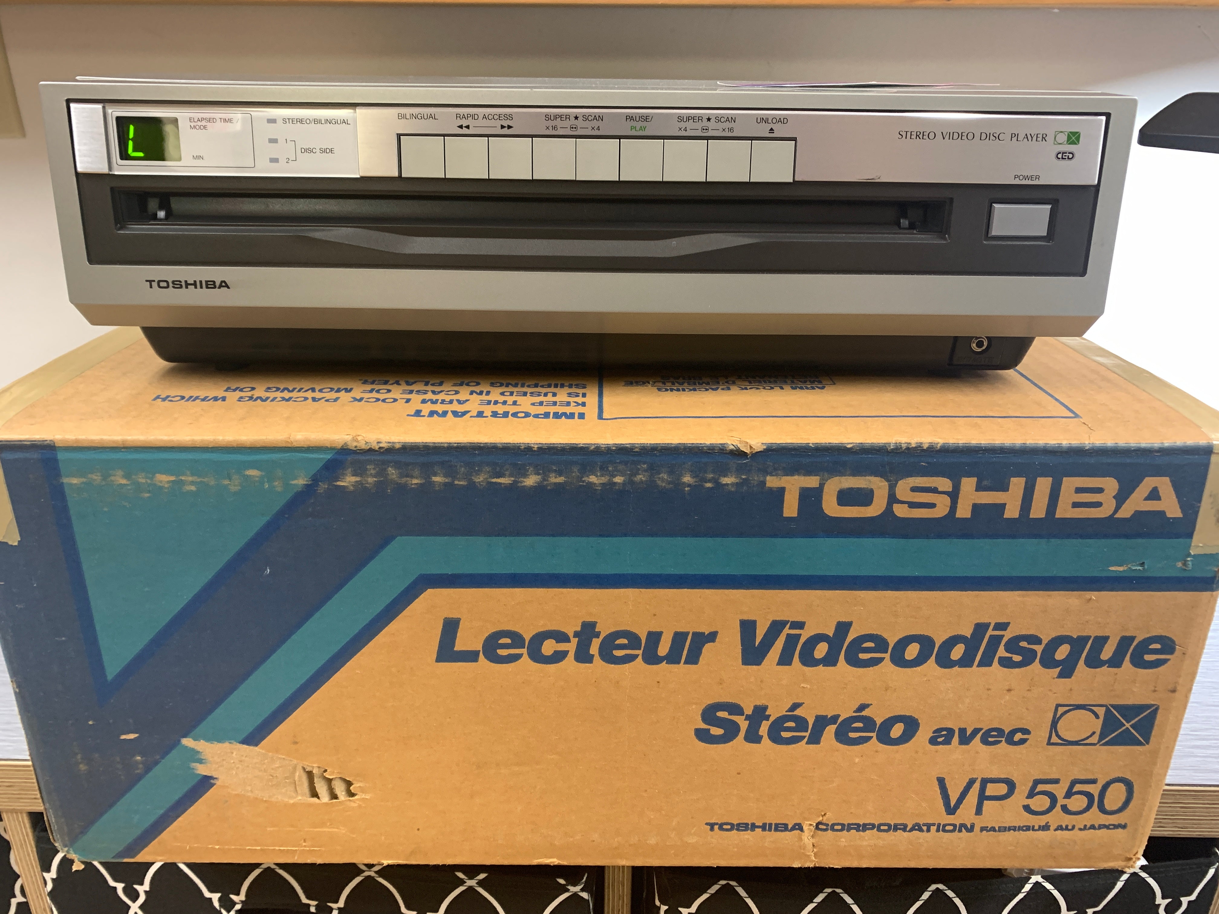 RINK100V25WCE17K 東芝(TOSHIBA) 5本セット Toshiba VP-550 * CED RCA Video Disc Player * New Open Box