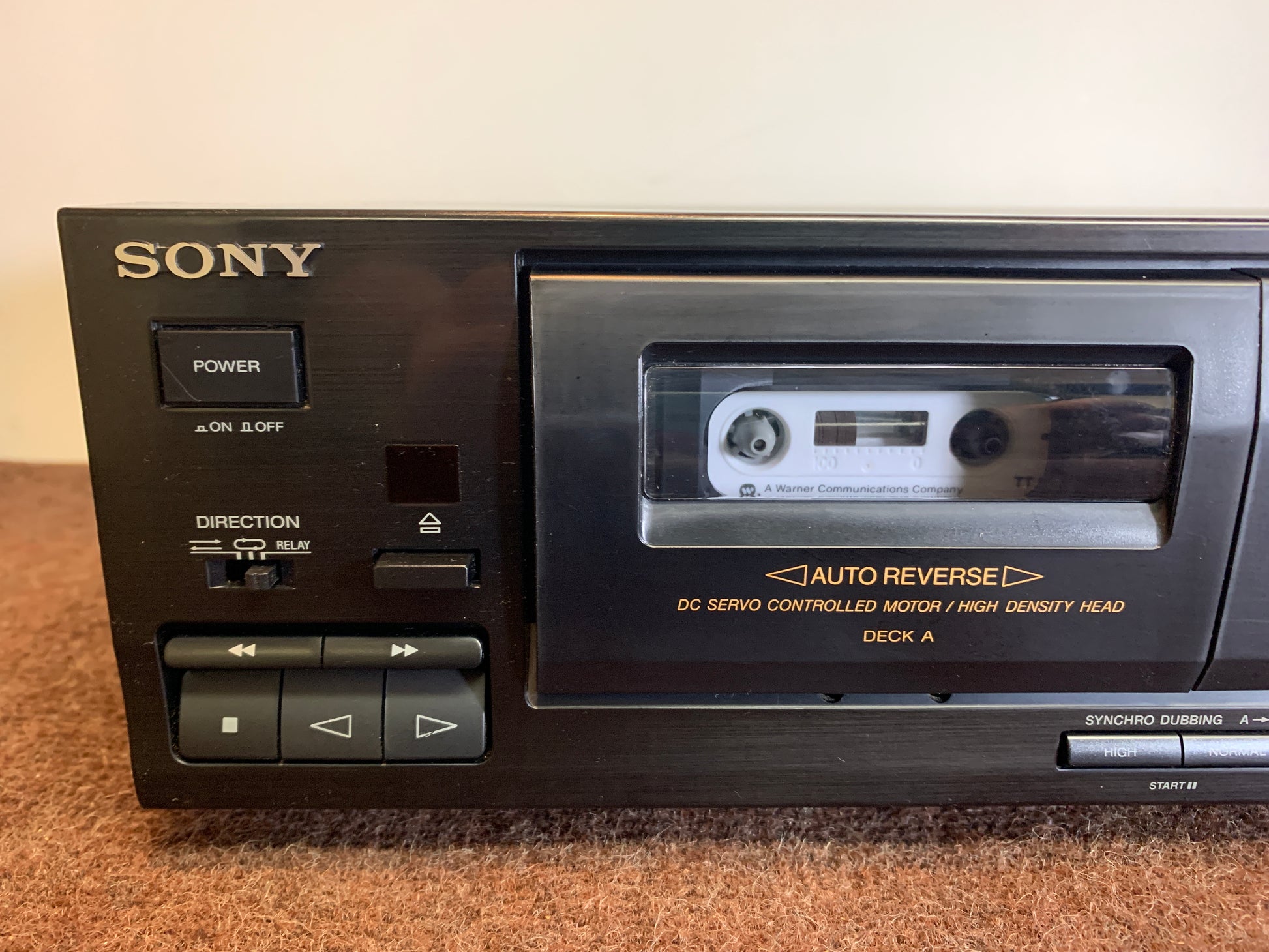 Sony vintage portable radio cassette player full working new à Paris Sony vintage portable radio cassette player full working new à Paris