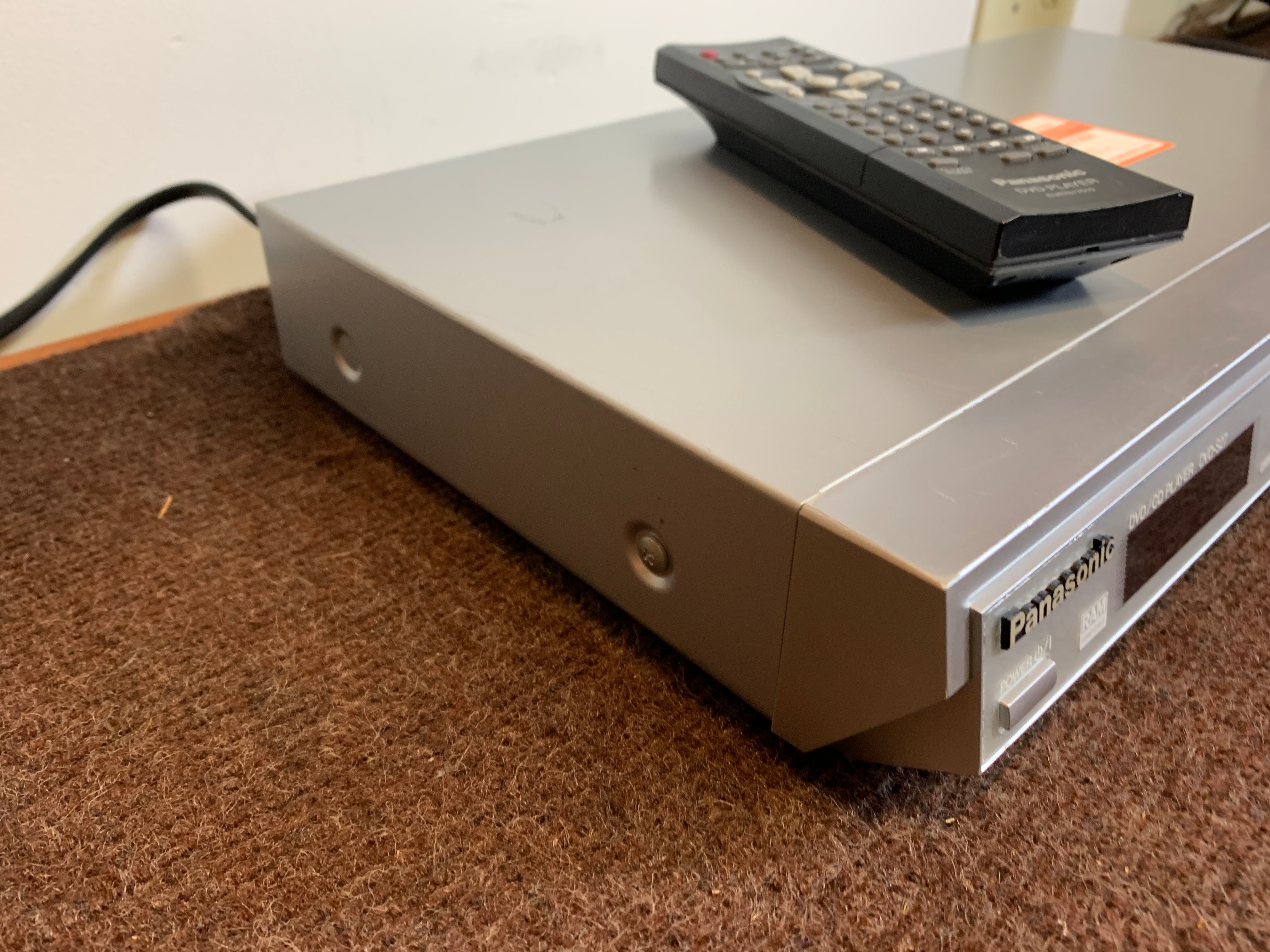 Panasonic DVD-S27 DVD/CD Player - Remote – The Turntable Store