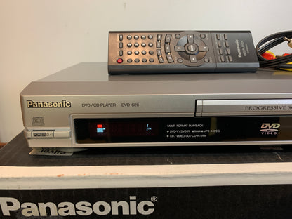 Panasonic DVD-S25 CD/DVD Single Player * Remote * Box