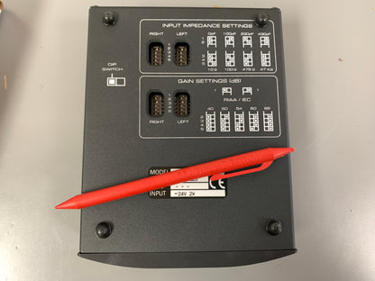 Sim Audio MOON 110LP V2 Phono Preamplifier * Box