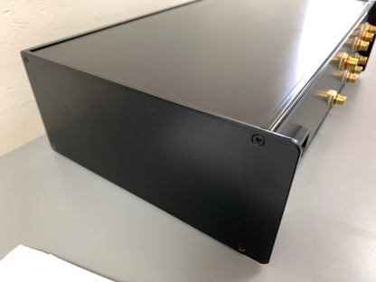 THE TRUTH Stereo Preamplifier