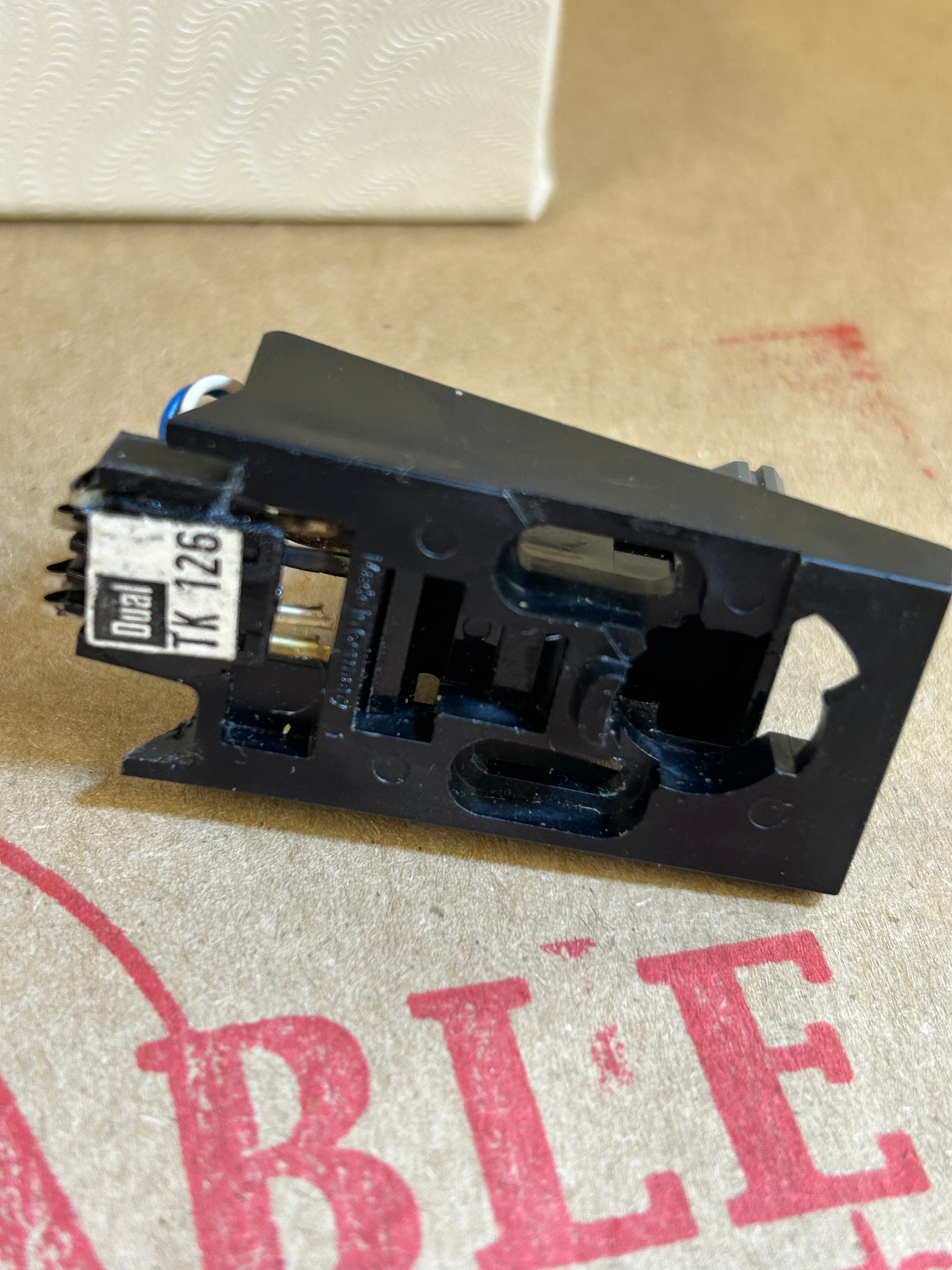 Dual TK-126 Headshell with Shure M91 MG-D * Needs new Stylus *