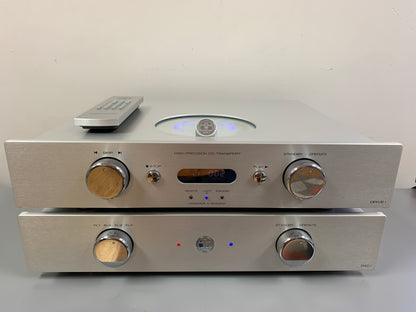 Accustic Arts DRIVE1 and Upgraded DAC1 * Cd Transport and DAC * Remote * Manuals * Boxes