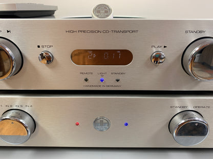 Accustic Arts DRIVE1 and Upgraded DAC1 * Cd Transport and DAC * Remote * Manuals * Boxes