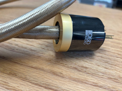 OSD Aurum AC Power Cable High-performance AC power cable with 3-pole IEC C15 connector (1 meter/3.25 feet)