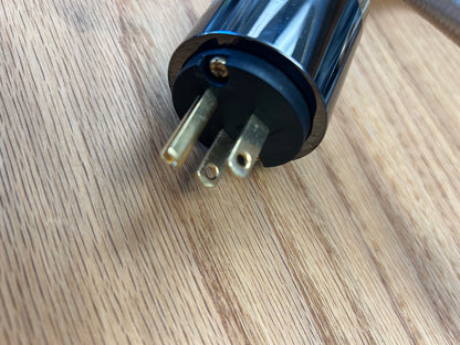 OSD Aurum AC Power Cable High-performance AC power cable with 3-pole IEC C15 connector (1 meter/3.25 feet)