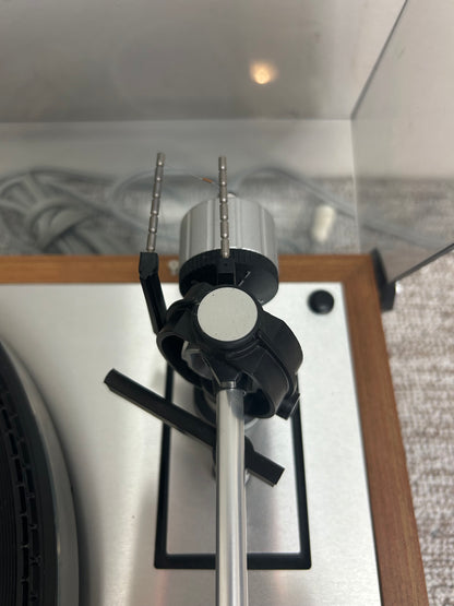 Thorens TD-165 Belt Drive Turntable * Ortofon Cartridge * New Belt * Fully Serviced * Metal Hinge Protectors * Manual