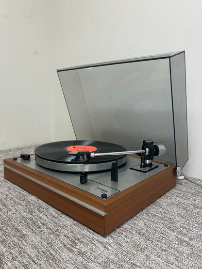Thorens TD-165 Belt Drive Turntable * Ortofon Cartridge * New Belt * Fully Serviced * Metal Hinge Protectors * Manual