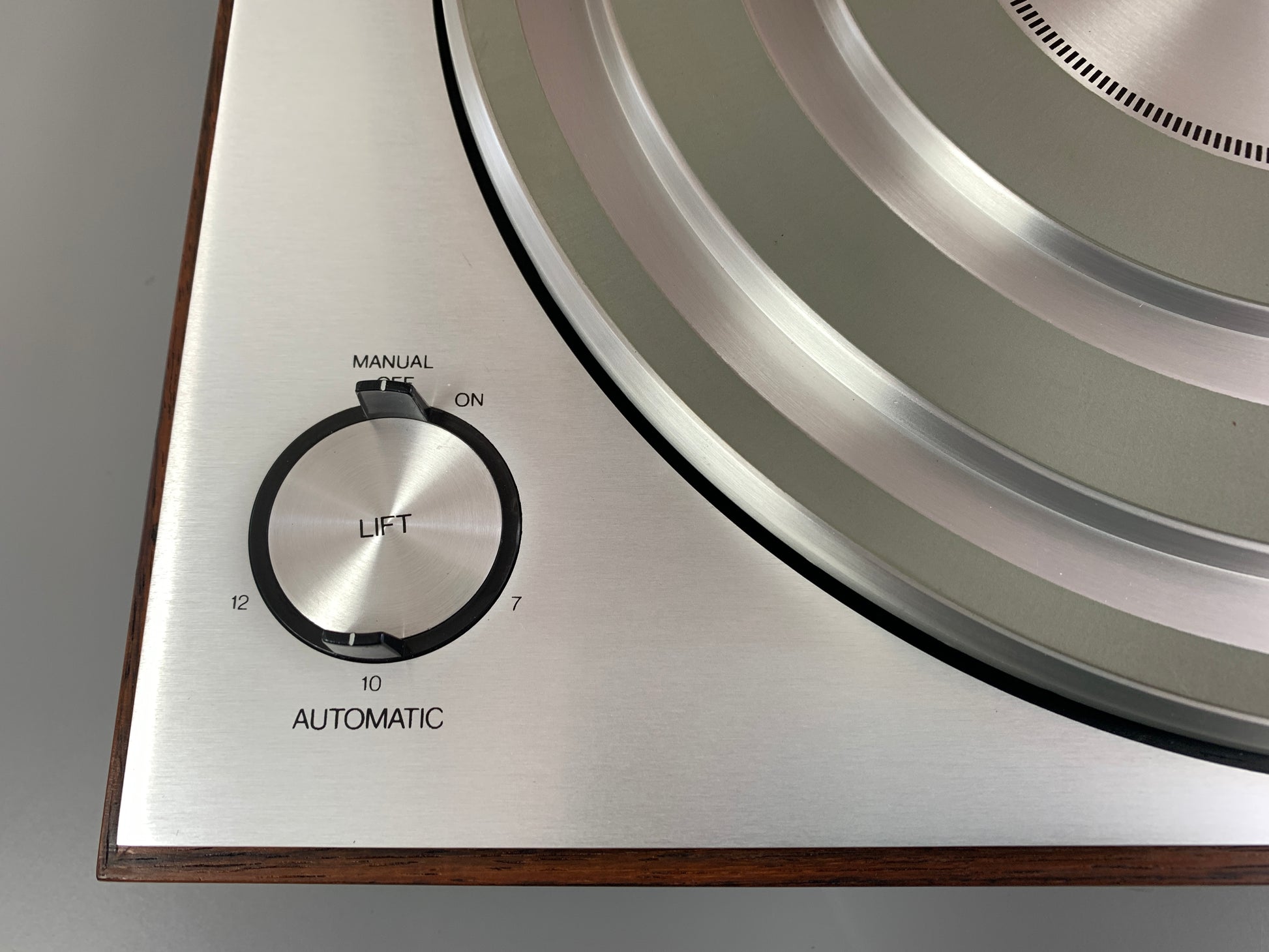 BANG & OLUFSEN Beogram 2000 EUR 289,70 - FR BANG & OLUFSEN Beogram 2000 EUR 289,70 - FR