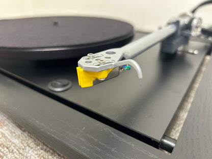 Rega Planar 25 Turntable * Silver RB600 Tonearm * Rega EXACT Cartridge * Glass Platter * Fully Serviced