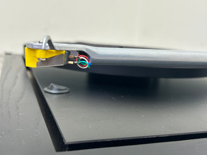 Rega Planar 25 Turntable * Silver RB600 Tonearm * Rega EXACT Cartridge * Glass Platter * Fully Serviced
