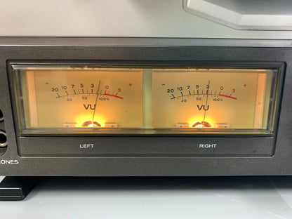 Realistic TR3000 Reel to Reel * Reels are not included