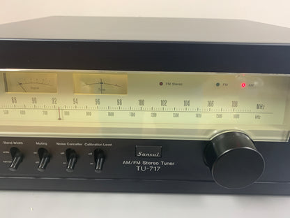 Sansui TU-717 Stereo Tuner