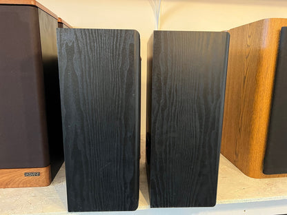 Cambridge Soundworks Model SIX Speakers