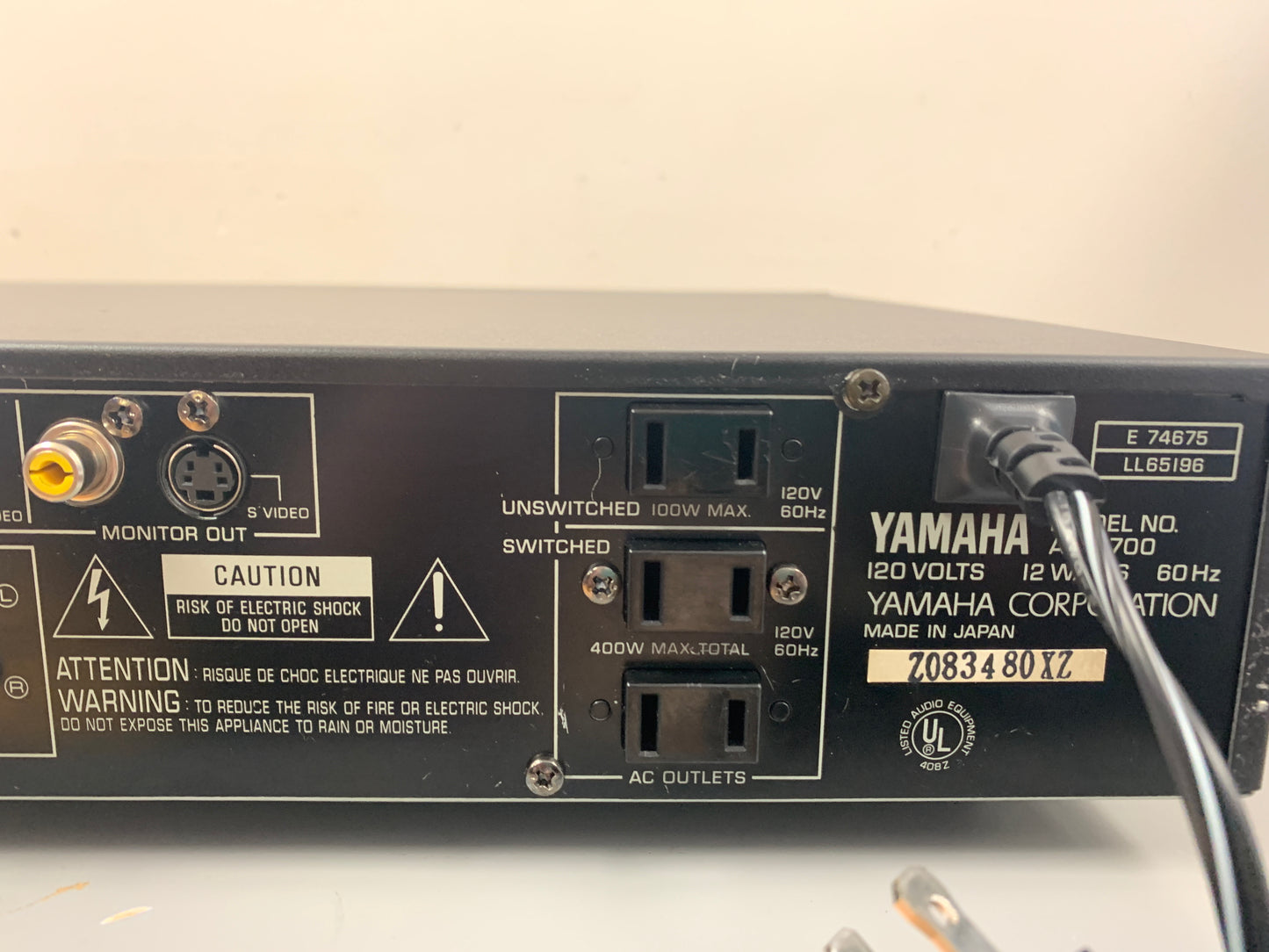 Yamaha AVS-700 AV Selector * Box * Remote * Manual