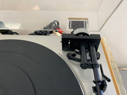 Realistic LAB310 Turntable * Box *