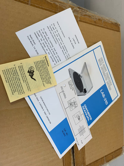 Realistic LAB310 Turntable * Box *