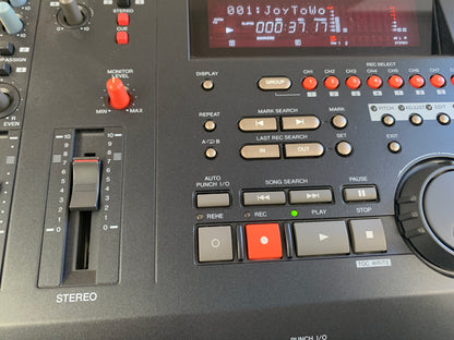 Yamaha MD8 Multi-Track Minidisc Recorder * Original Box * Manuals