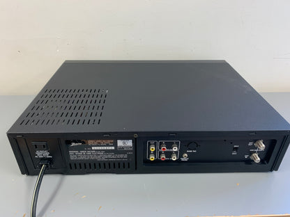 Zenith VR-2220 HiFi HQ Stereo Video Cassette Recorder