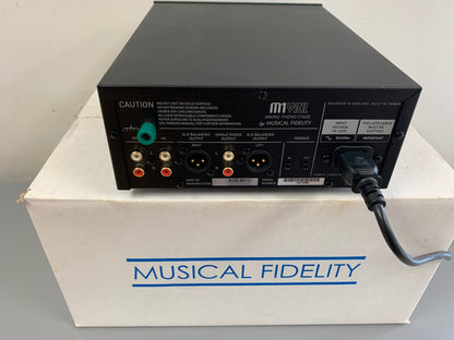 Musical Fidelity M1ViNL MM MC phono stage * Box