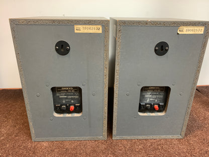 Onkyo HS20 Bookshelf Speakers