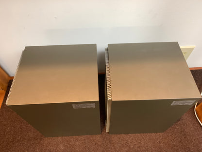 Onkyo HS20 Bookshelf Speakers