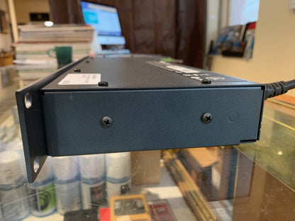 Mackie HM-54 Headphone Amplifier * 4 Channels