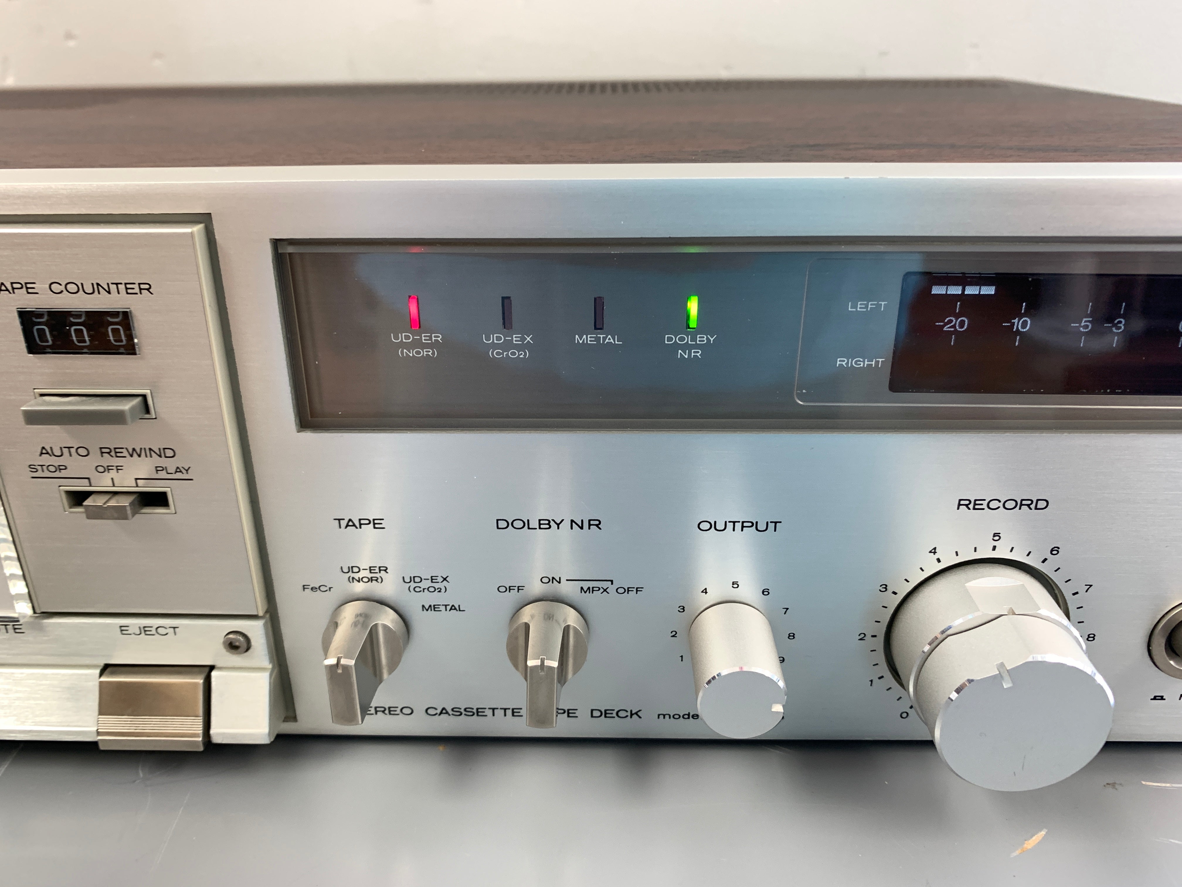 Hitachi D-75S Single Cassette Deck * Fully Serviced !!!! – The